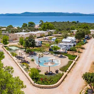 2* Kemp Mobile Homes At